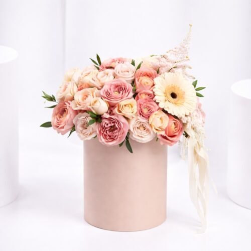 Peach and Pink Roses Luxury Flower Box by Warda Petals