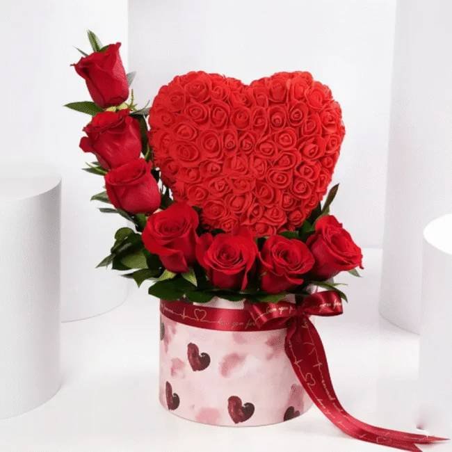 Valentine-Red-Rose-Heart-650x650