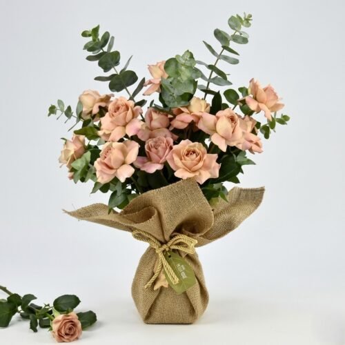 12 Cappuccino Roses Bouquet – Elegant Neutral Tone Floral Gift