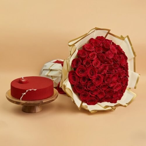 50 Valentine Roses Bouquet with Chocolate Cake