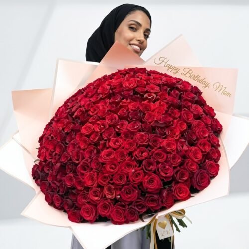 600 Red Roses Grand Luxury Bouquet