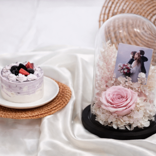 Forever Rose Memories with Mono Cake by Warda Petals