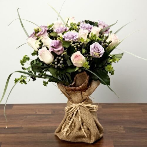 Purple and Peach Rose Bouquet – Elegant Mixed Roses