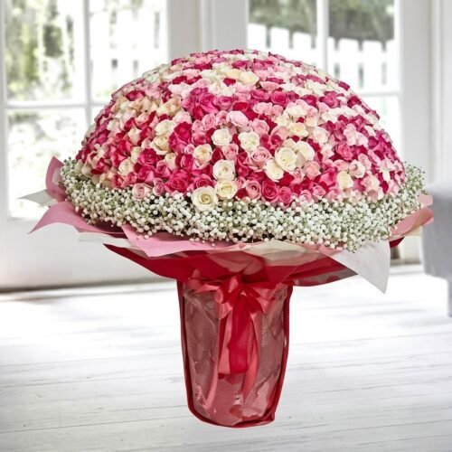 450 Roses Luxury Arrangement – Elegant Floral Display