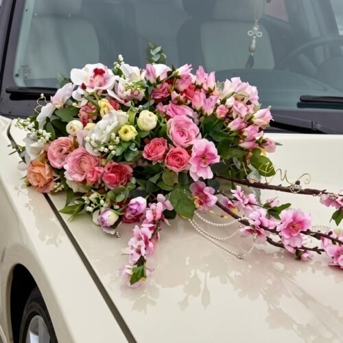 Trending Floral Car Decor – Stylish Vehicle Decoration